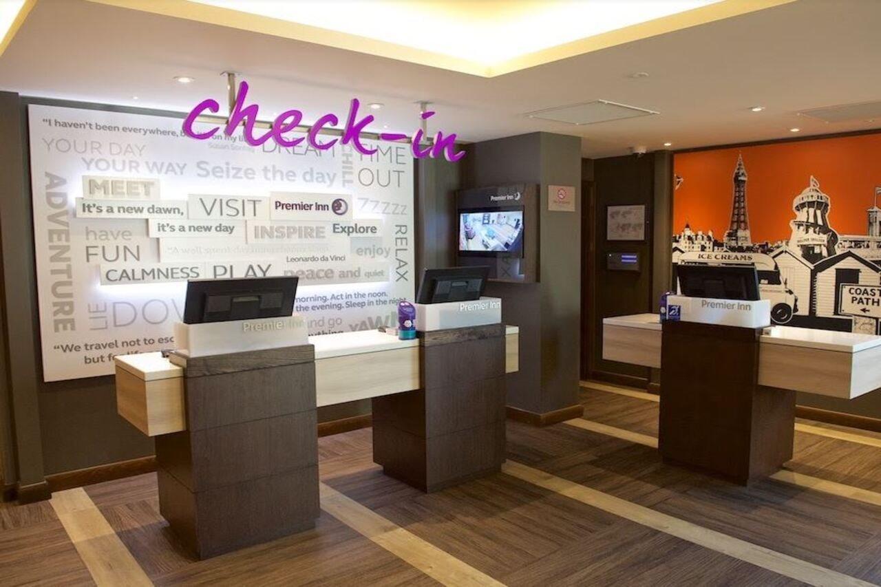 Premier Inn Jersey St Helier Saint Helier ภายนอก รูปภาพ
